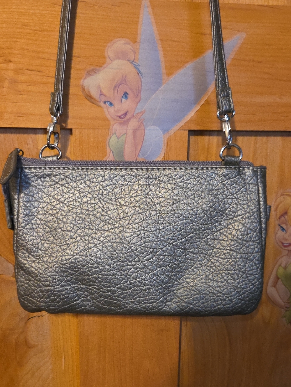 Kenneth Cole Reaction Crossbody - Picture 4 of 10